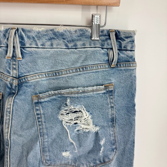 Good American Distressed Hem High Rise Straight Leg Jeans - Picture 4 of 4